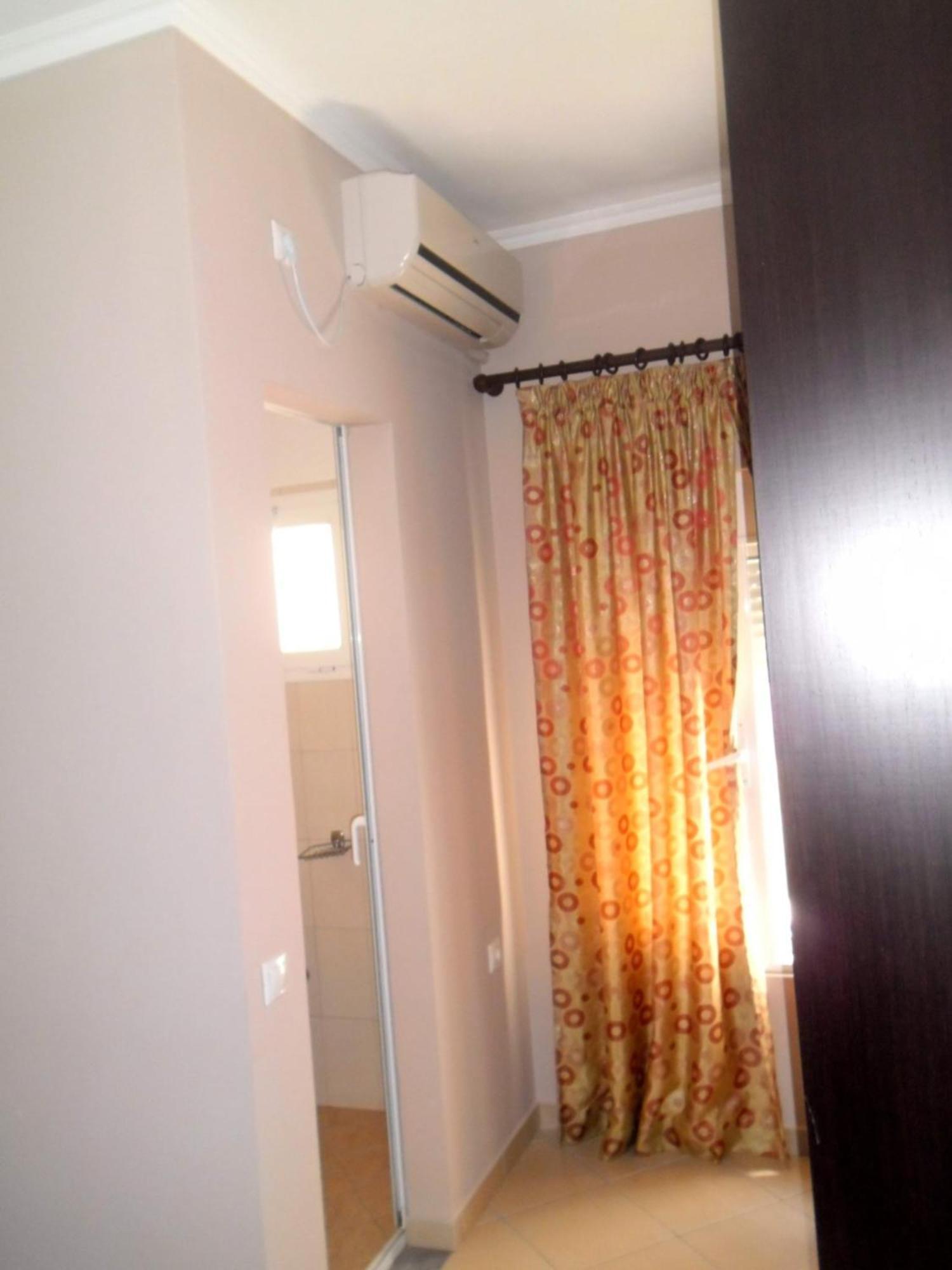 Beva Hotel Sarandë Cameră foto